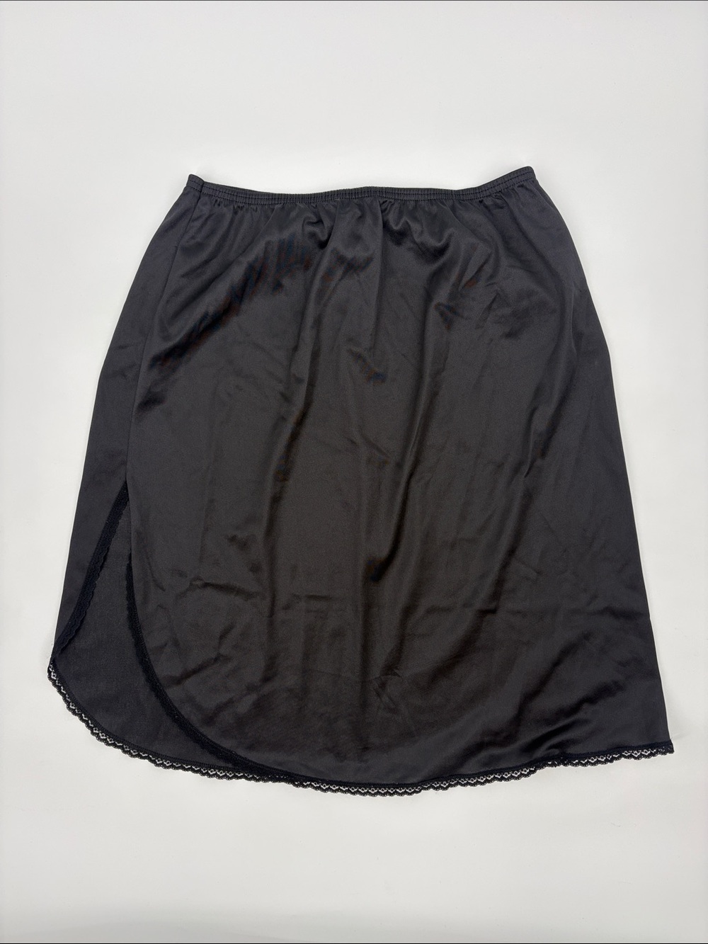 Vanity Fair RN# 35546 Black Half Slip with Lace Trim Made in the USA Size M